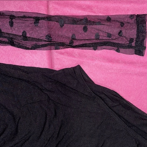 Small Bodysuit - Picture 3 of 3